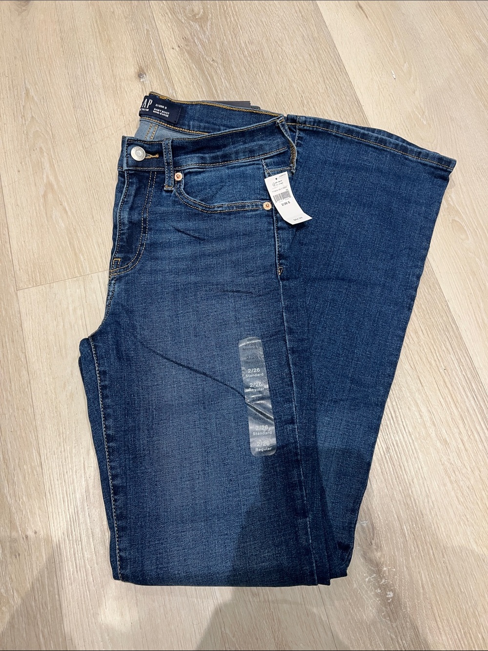 GAP Women's Straight-Leg Jeans in Deep Indigo